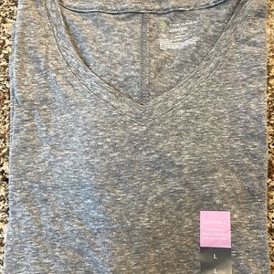 Tek Gear men’s large Drytek t-shirt